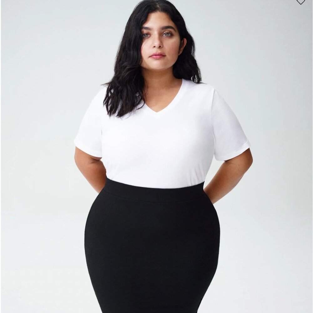 NWT – White Petite V-Rex T-shirt